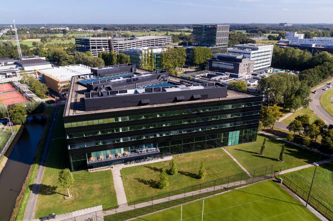 Utrecht Office building outside 4, 2021